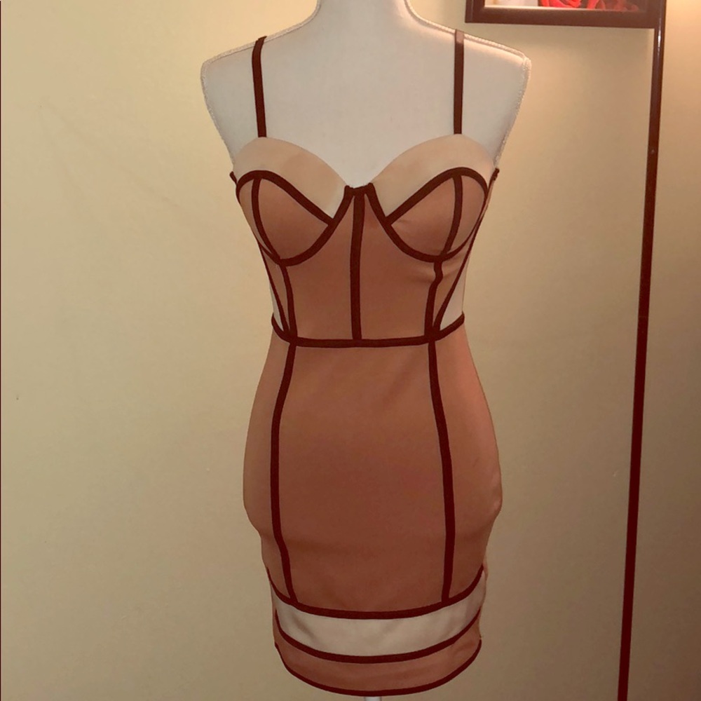 Colorblock piped detail cocktail dress